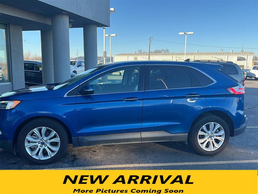 2022 Ford Edge Titanium AWD