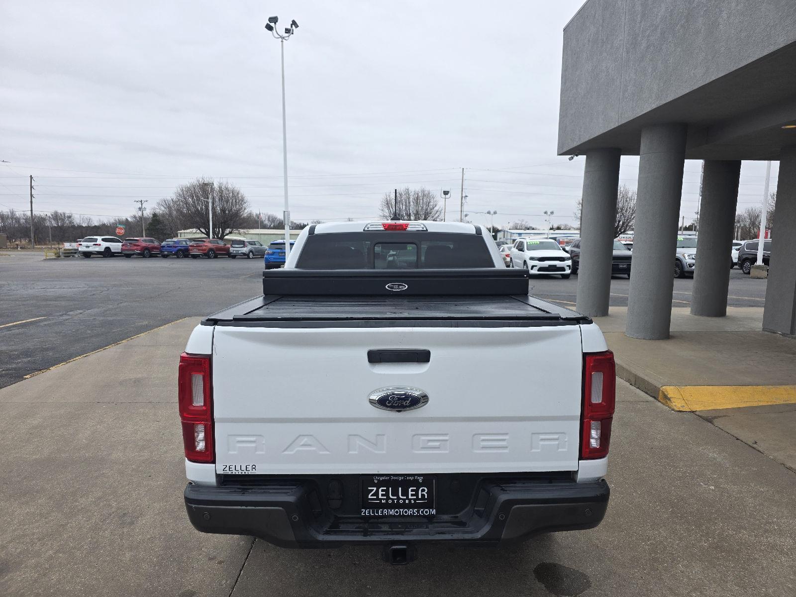 View vehicle photo 6