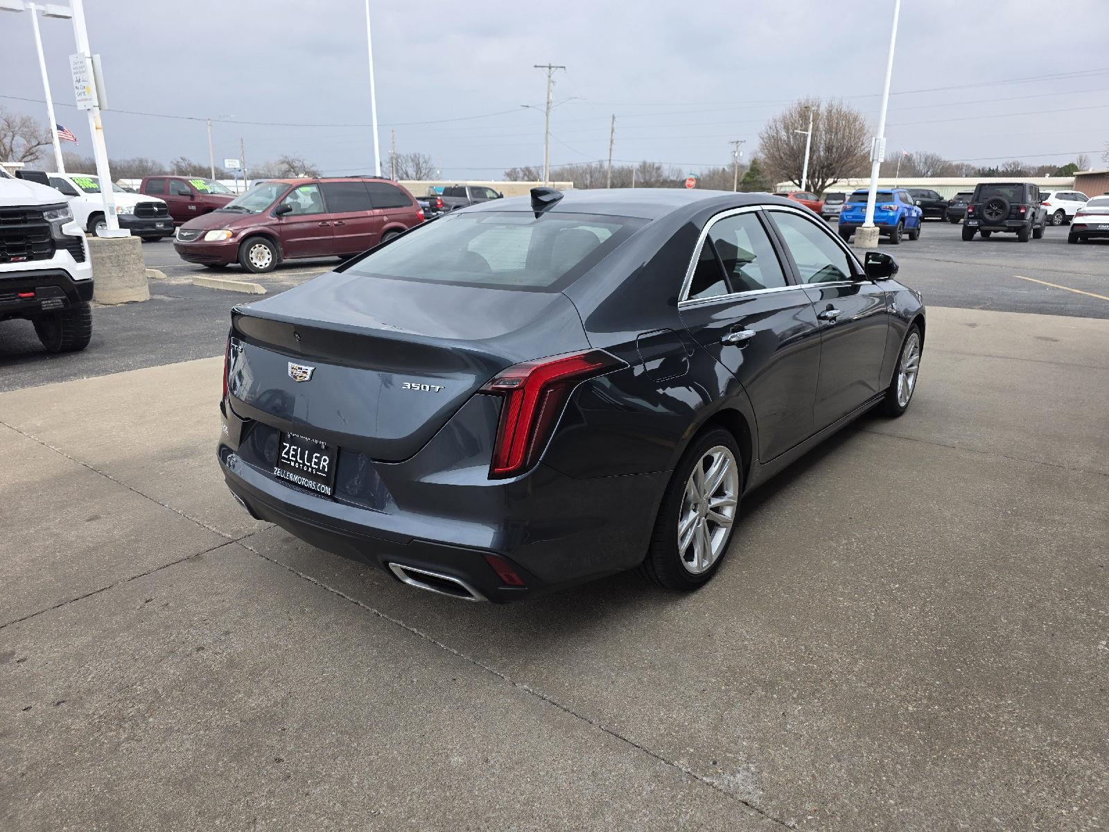 View vehicle photo 5