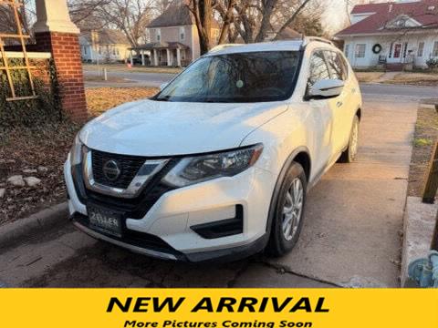 2018 Nissan Rogue SV FWD