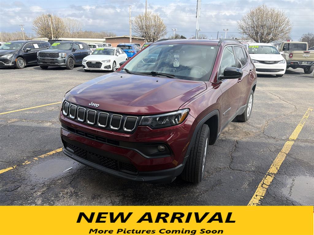 2022 Jeep Compass Latitude 4WD