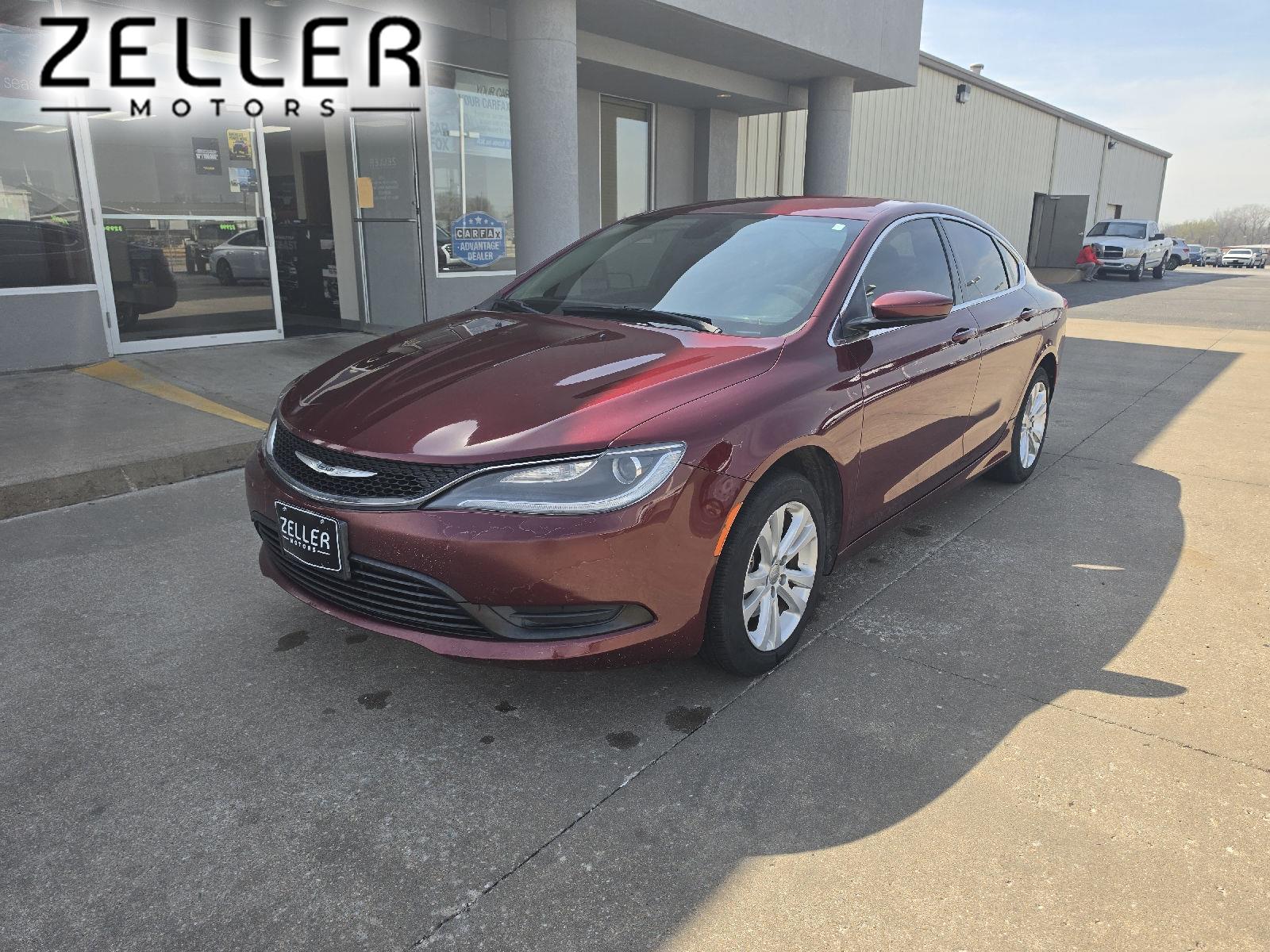 2016 Chrysler 200 Touring Sedan FWD