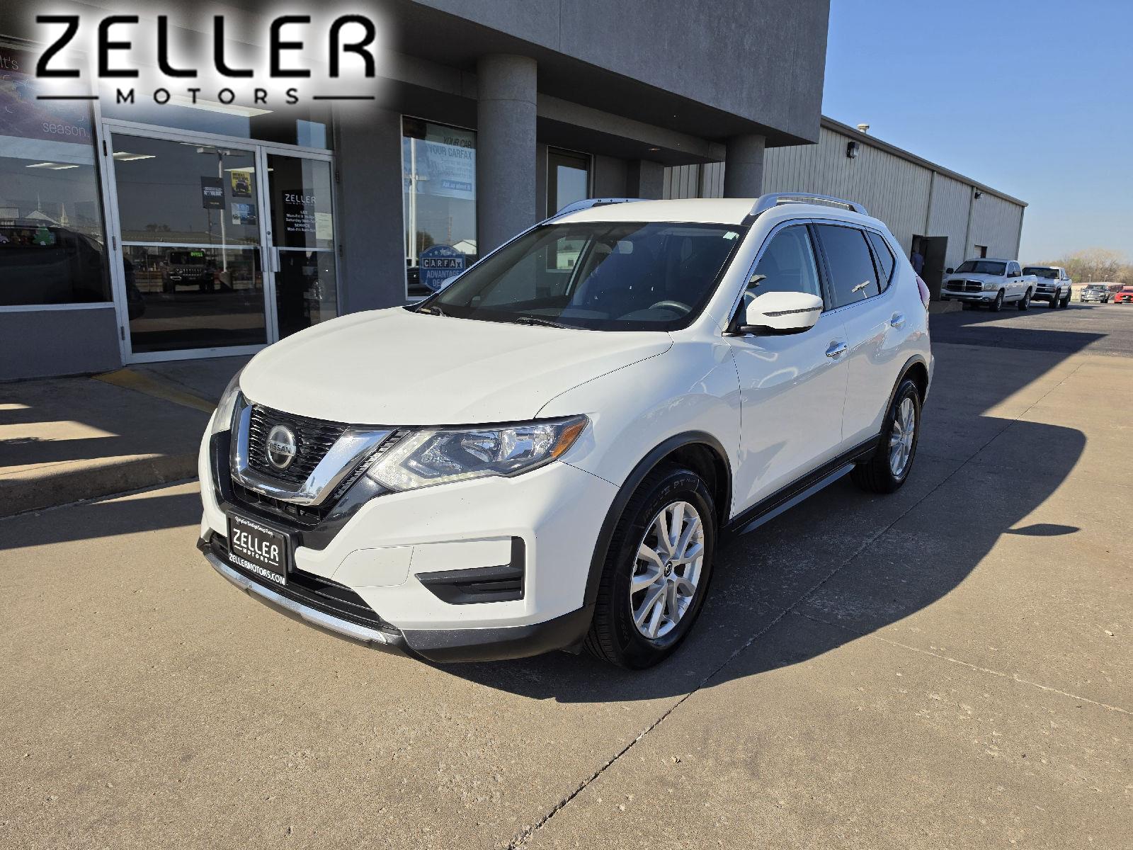 2018 Nissan Rogue SV FWD