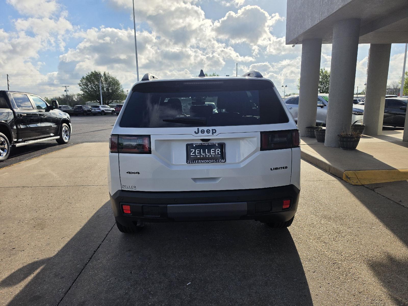 View vehicle photo 4