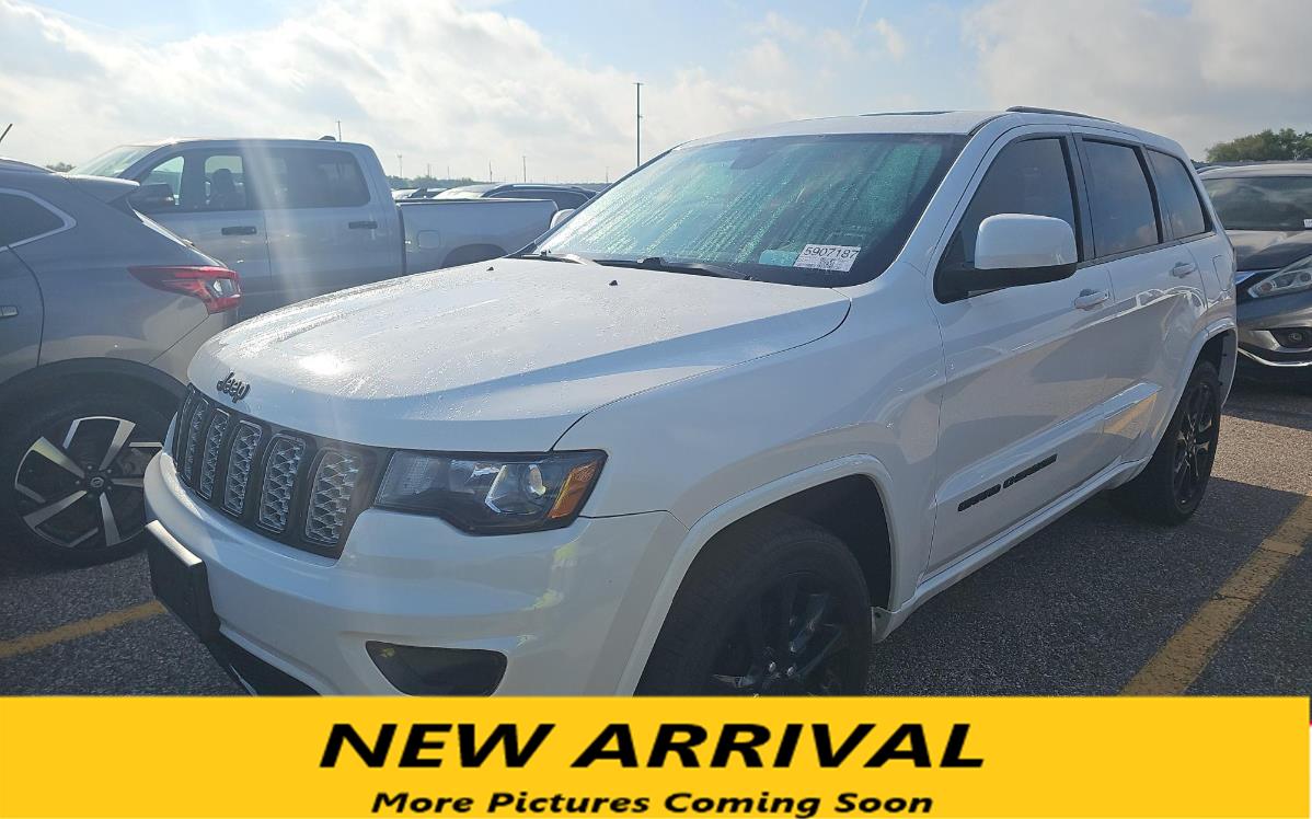 Bright White Clearcoat 2020 Jeep Grand Cherokee Altitude RWD SUV / Crossover 4X2 8-Speed Automatic