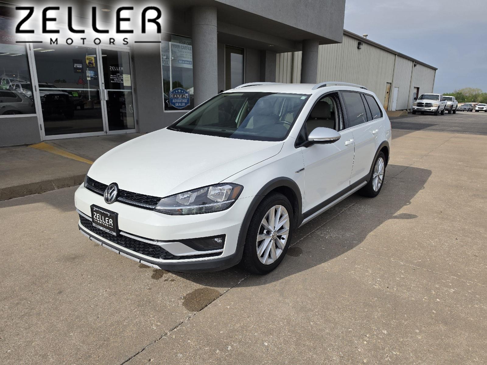 Pure White 2019 Volkswagen Golf Alltrack S 4Motion AWD Wagon All-Wheel Drive Automatic
