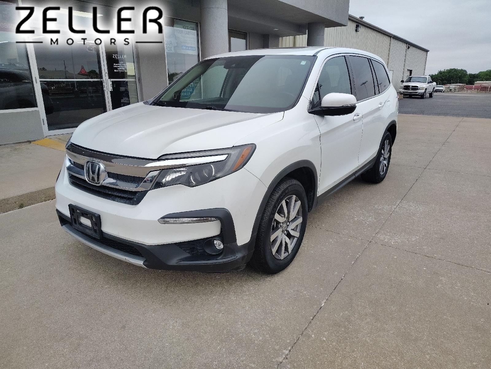 Platinum White Pearl 2021 Honda Pilot EX-L FWD SUV / Crossover Front-Wheel Drive Automatic