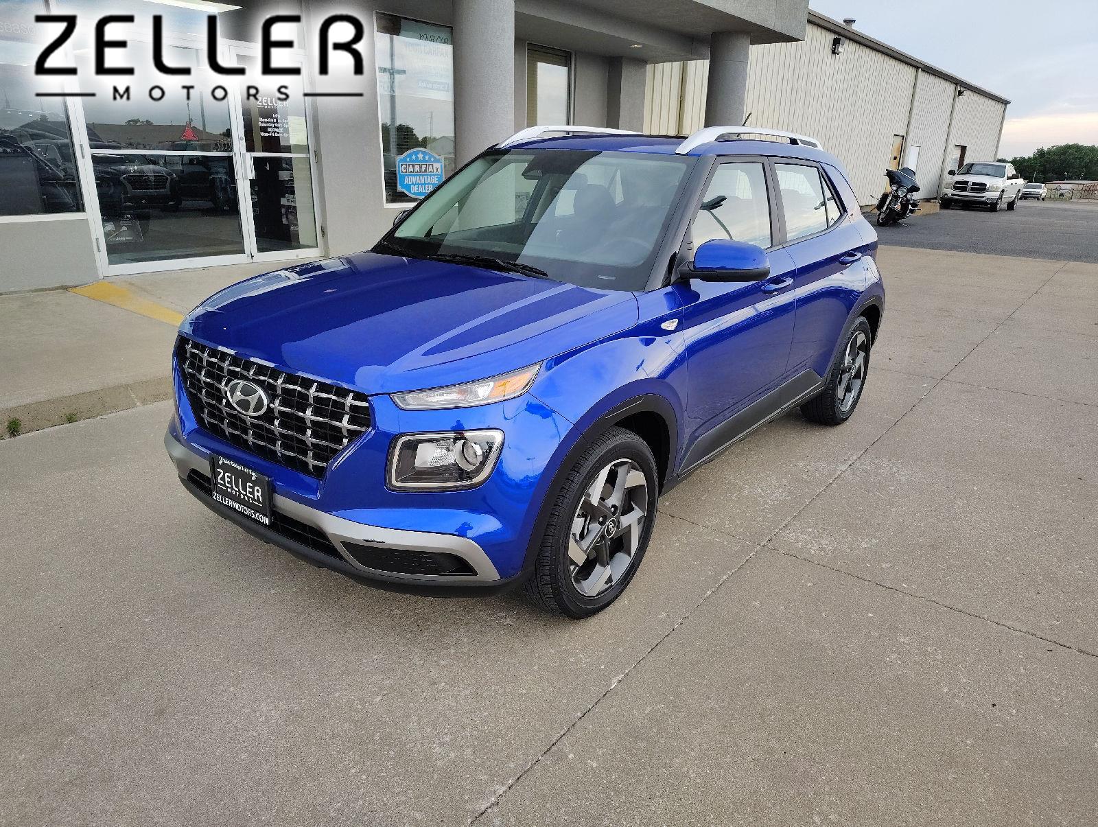  2025 Hyundai Venue SEL FWD   