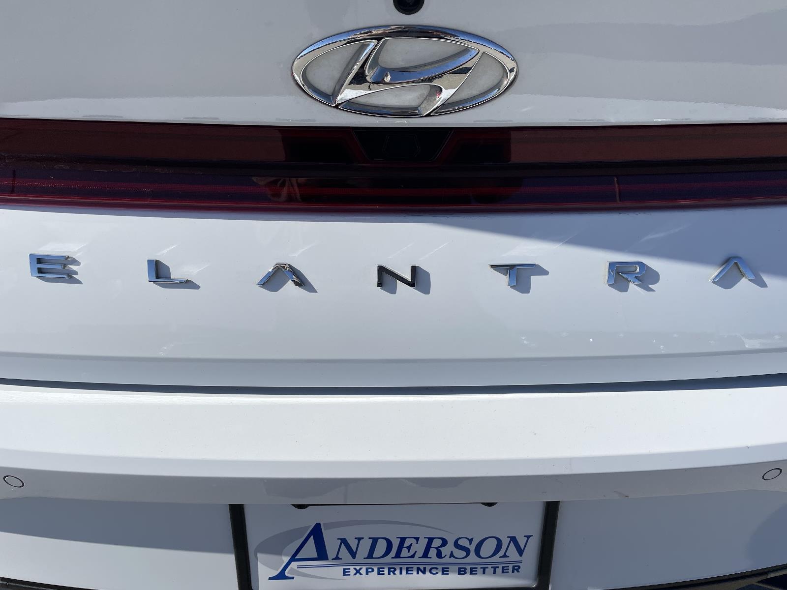 Used 2023 Hyundai Elantra Hybrid Limited Sedan for sale in Lincoln NE