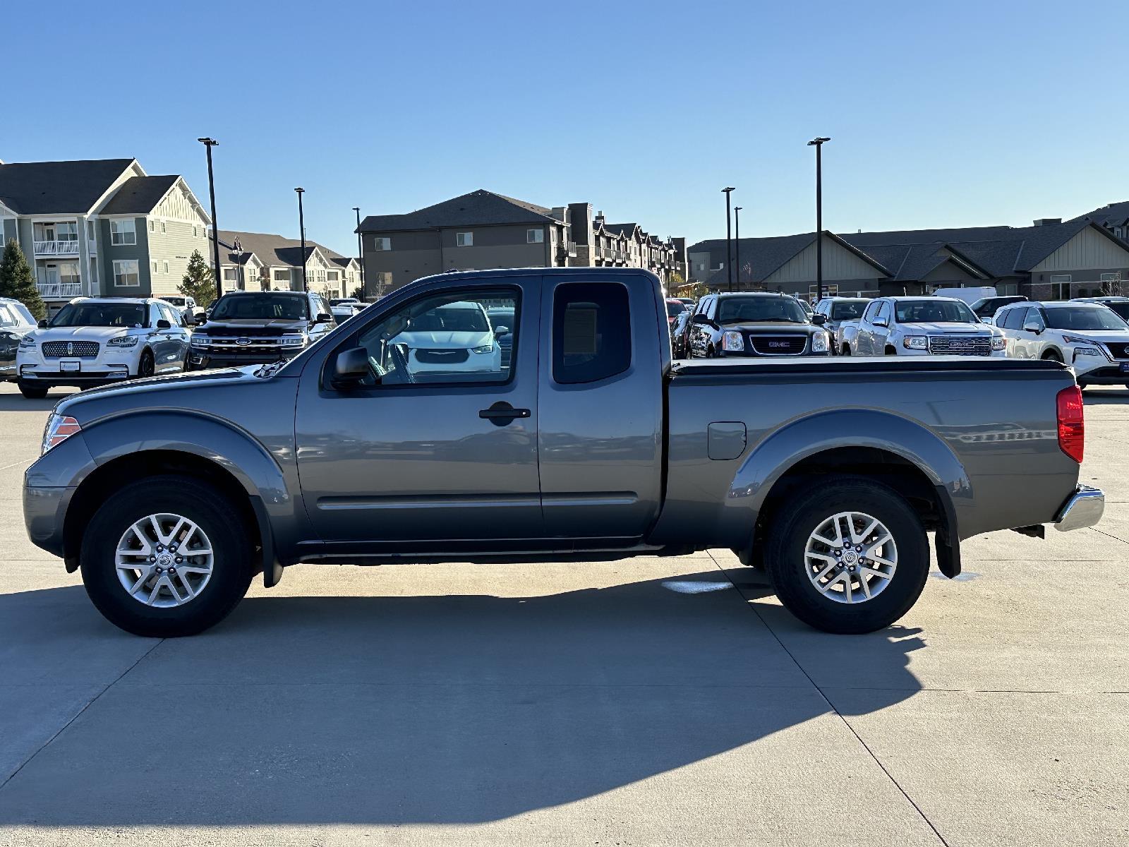 Used 2016 Nissan Frontier SV king cab for sale in Lincoln NE