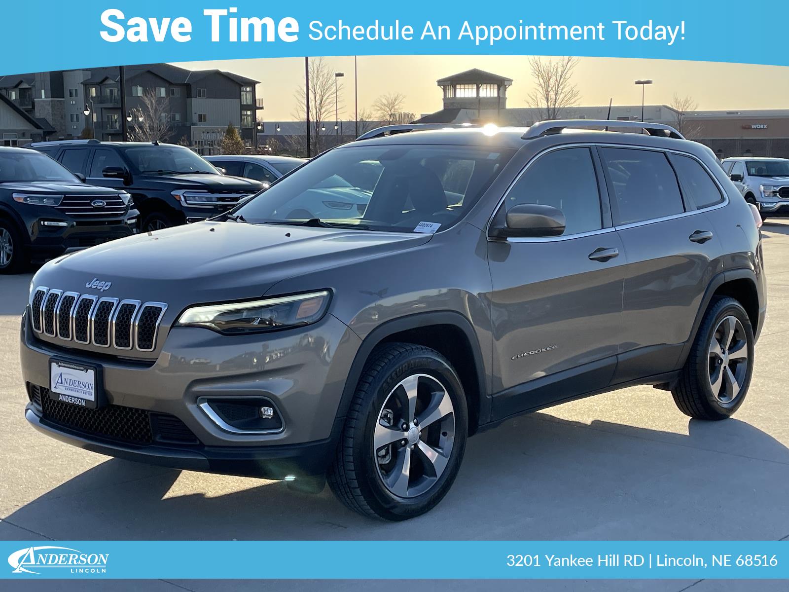 Used 2019 Jeep Cherokee Limited SUV for sale in Lincoln NE