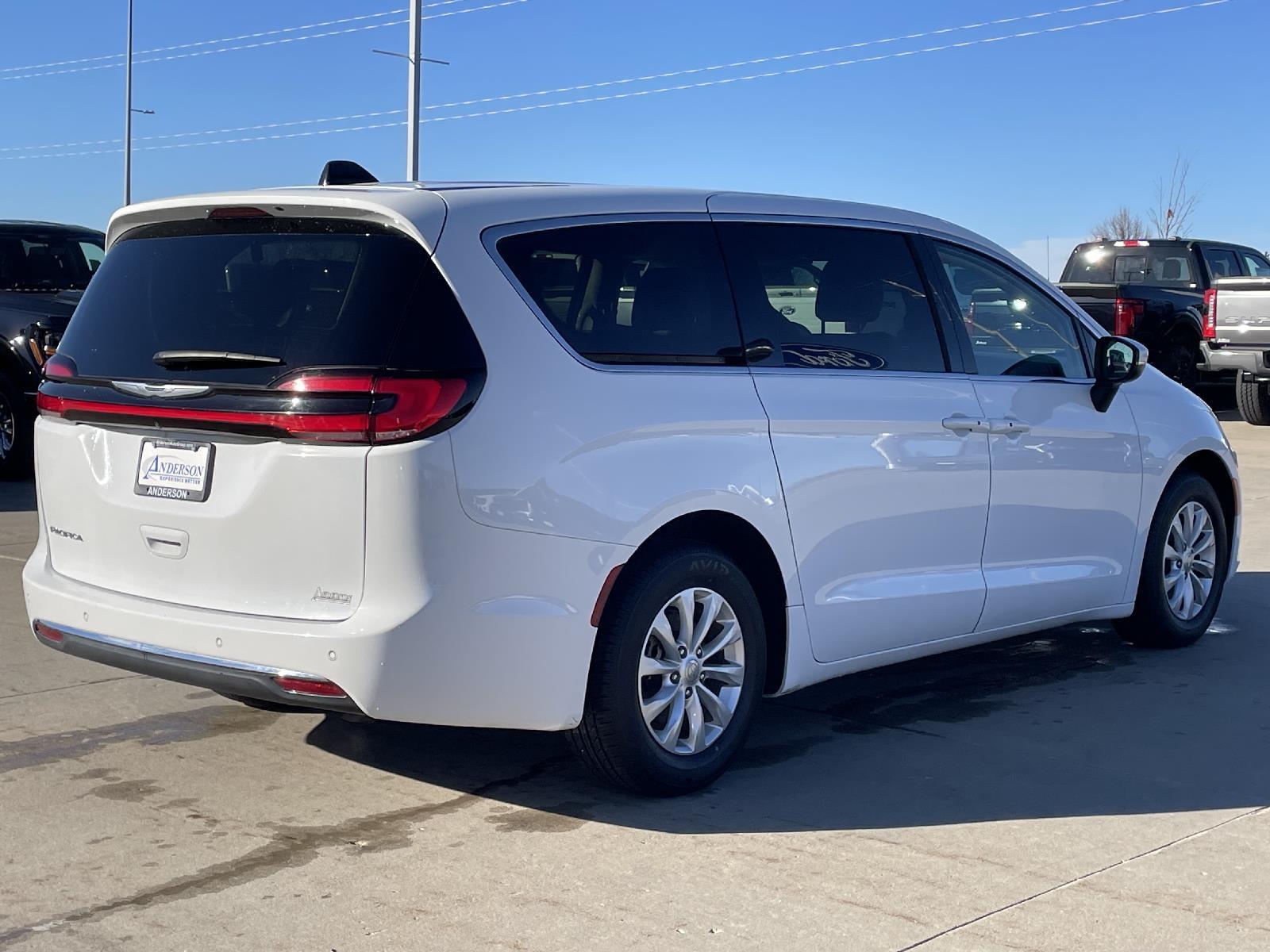 Used 2023 Chrysler Pacifica Touring L Minivans for sale in Lincoln NE