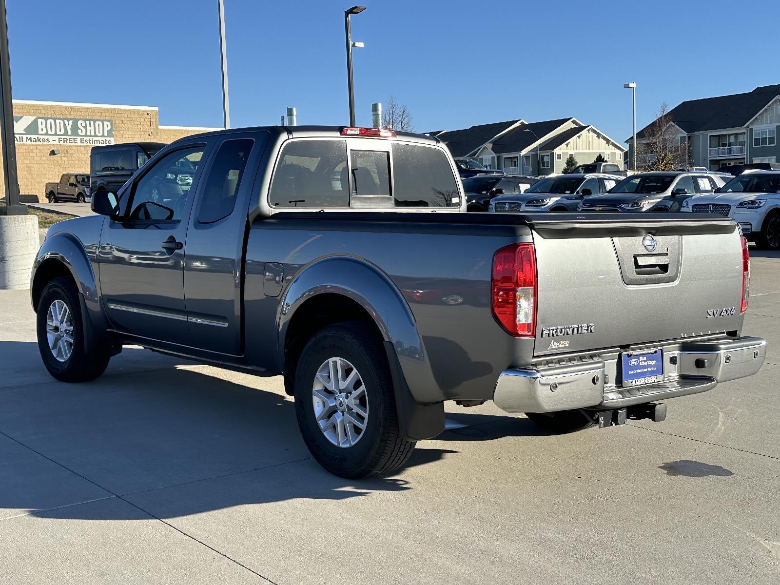 Used 2016 Nissan Frontier SV king cab for sale in Lincoln NE