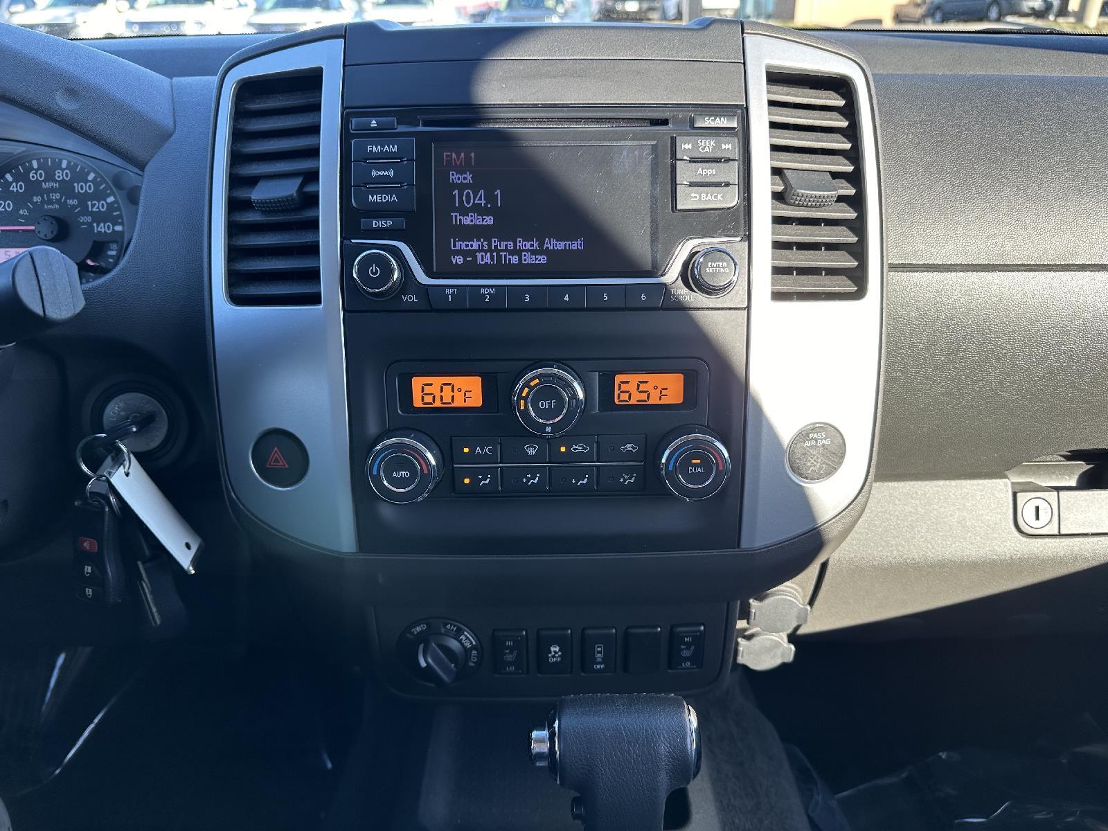 Used 2016 Nissan Frontier SV king cab for sale in Lincoln NE