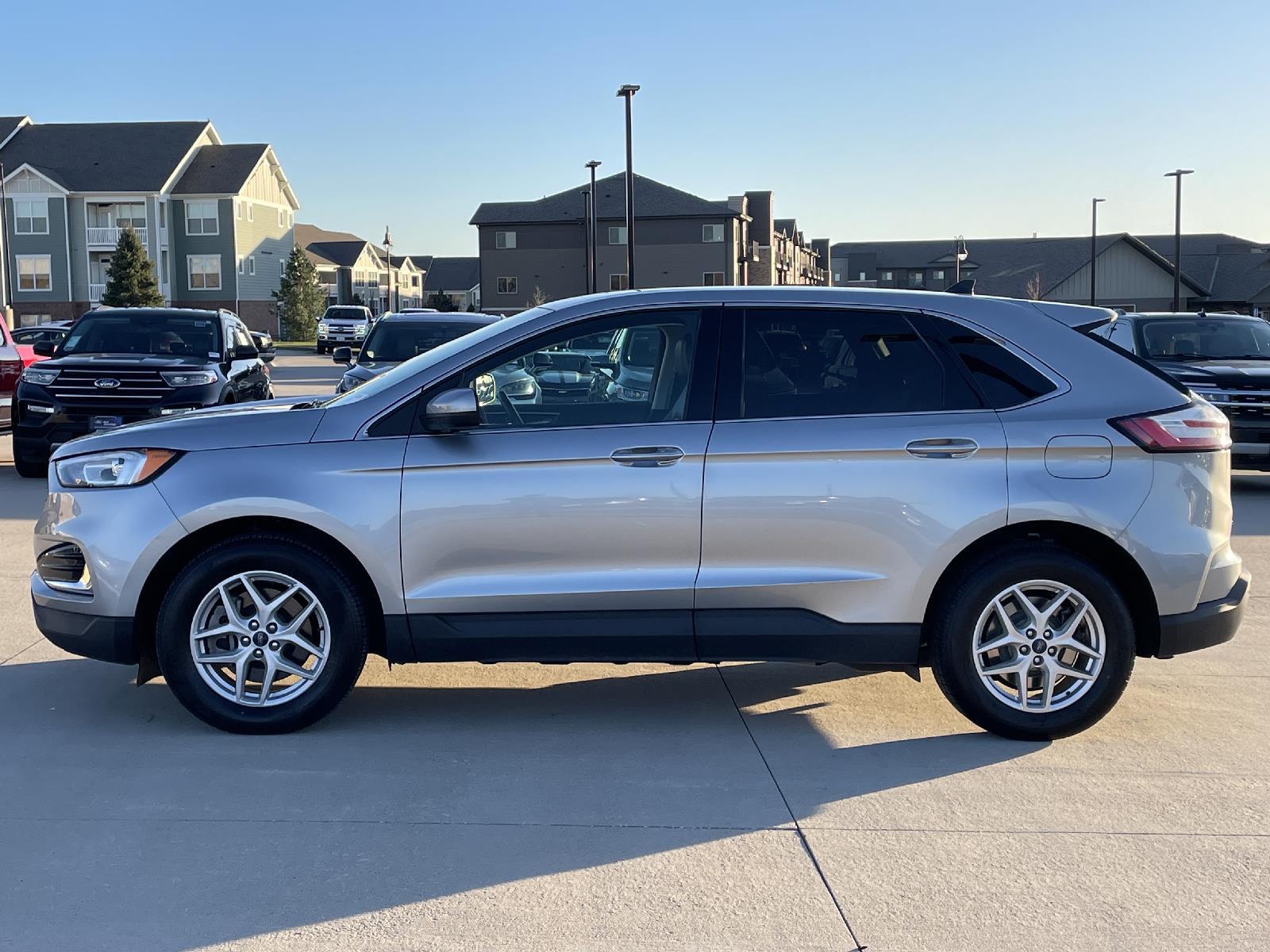 Used 2022 Ford Edge SEL SUV for sale in Lincoln NE