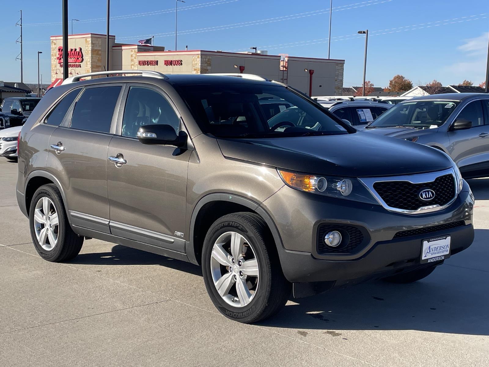 Used 2013 Kia Sorento EX SUV for sale in Lincoln NE