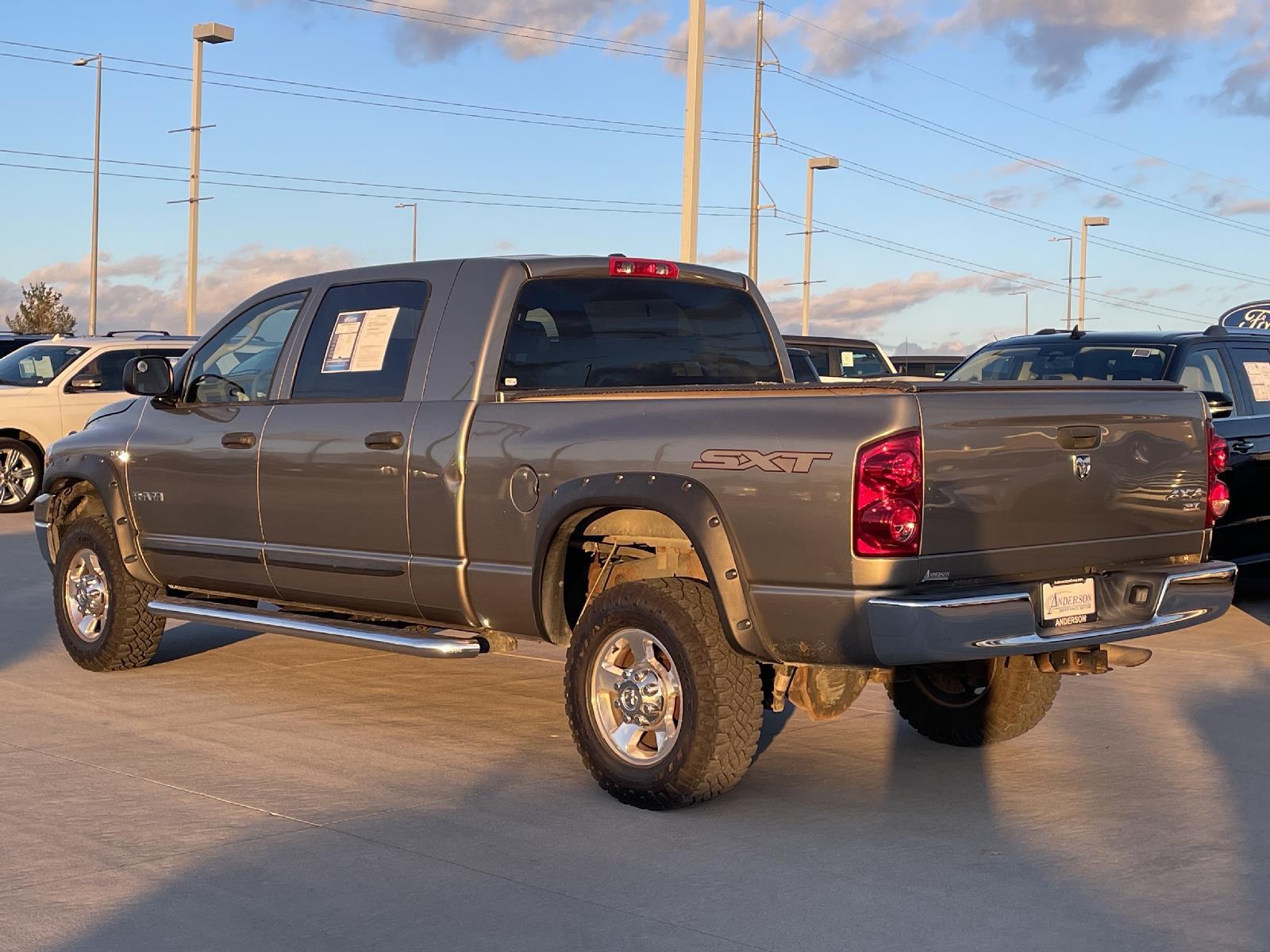 Used 2008 Dodge Ram 1500 SLT Crew Cab Truck for sale in Lincoln NE