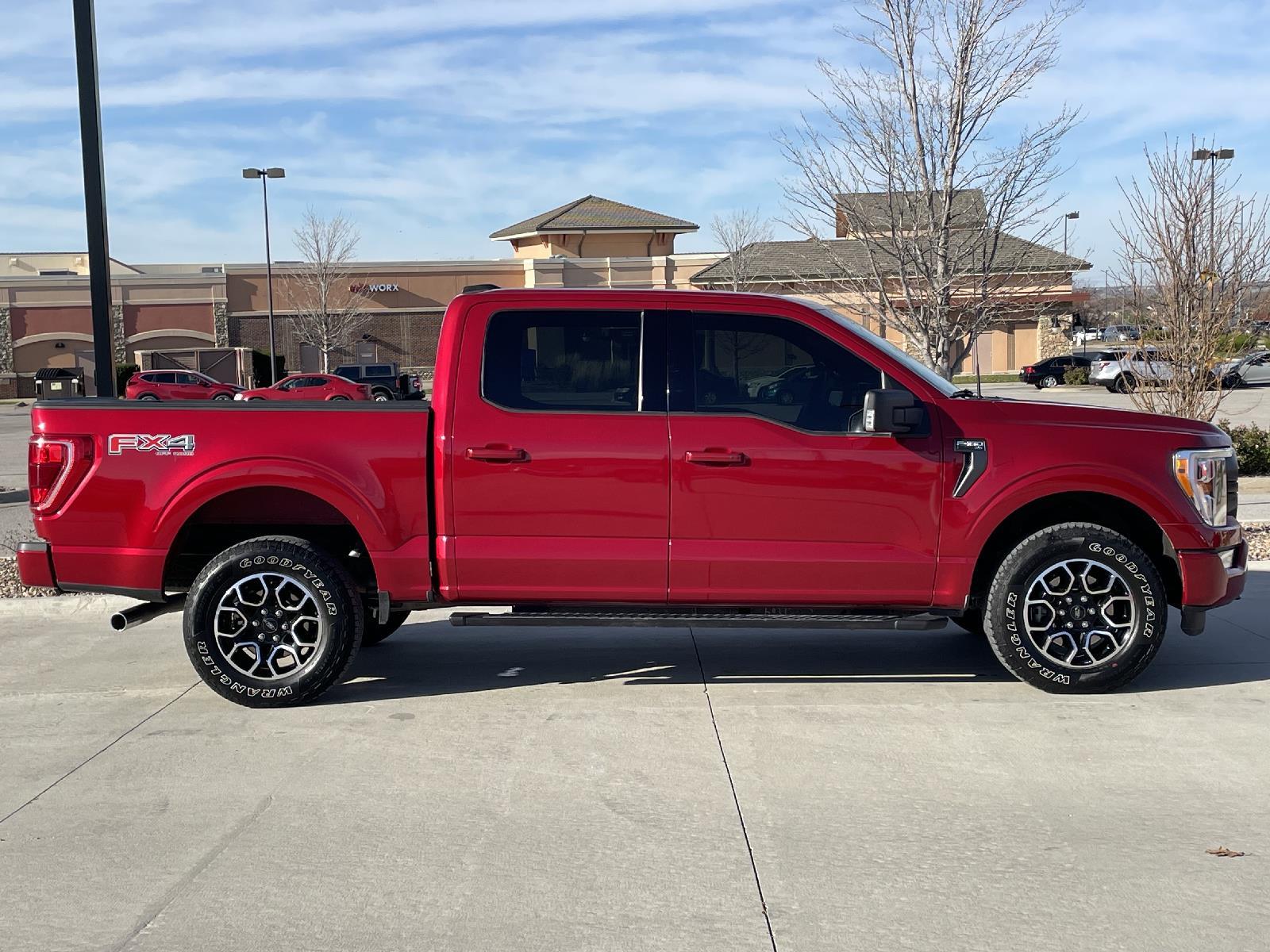 Used 2021 Ford F-150 XLT Crew Cab Truck for sale in Lincoln NE