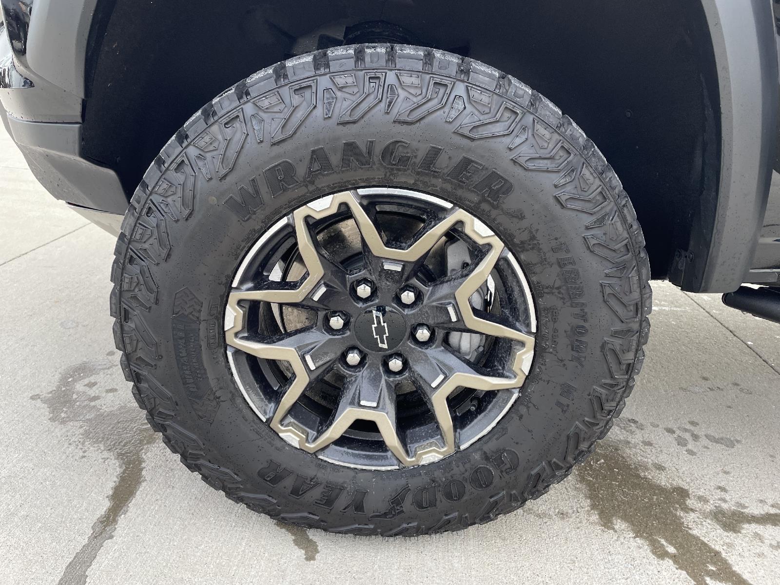 Used 2024 Chevrolet Colorado 4WD ZR2 Crew Cab Truck for sale in Lincoln NE