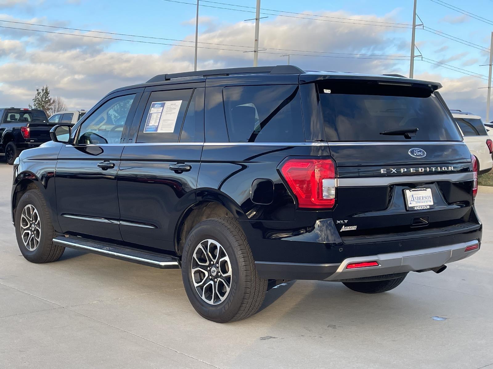 Used 2022 Ford Expedition XLT SUV for sale in Lincoln NE