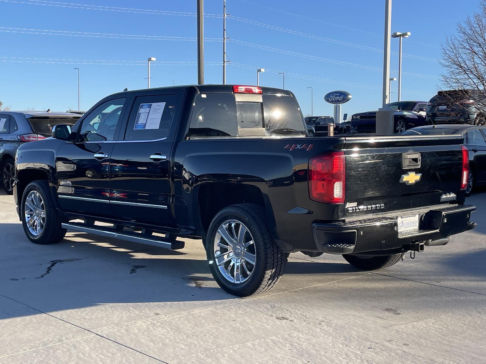 Used 2018 Chevrolet Silverado 1500 High Country Crew Cab Truck for sale in Lincoln NE