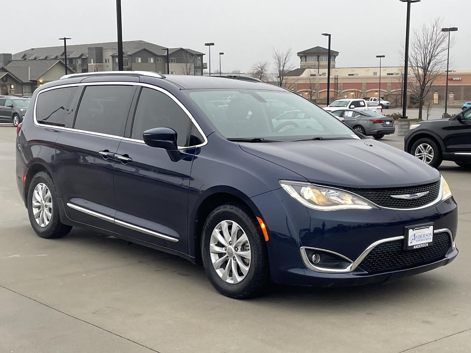 Used 2018 Chrysler Pacifica Touring L Plus Minivans for sale in Lincoln NE