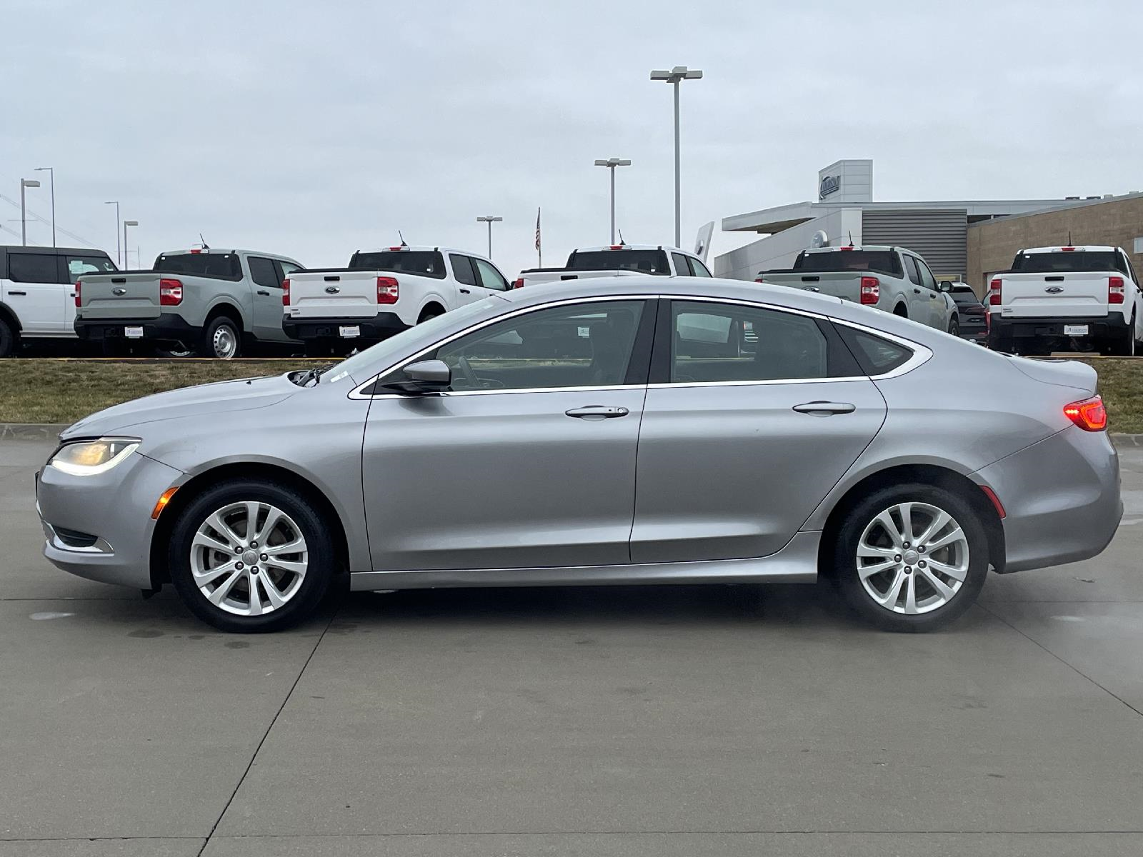 Used 2016 Chrysler 200 Limited Sedan for sale in Lincoln NE