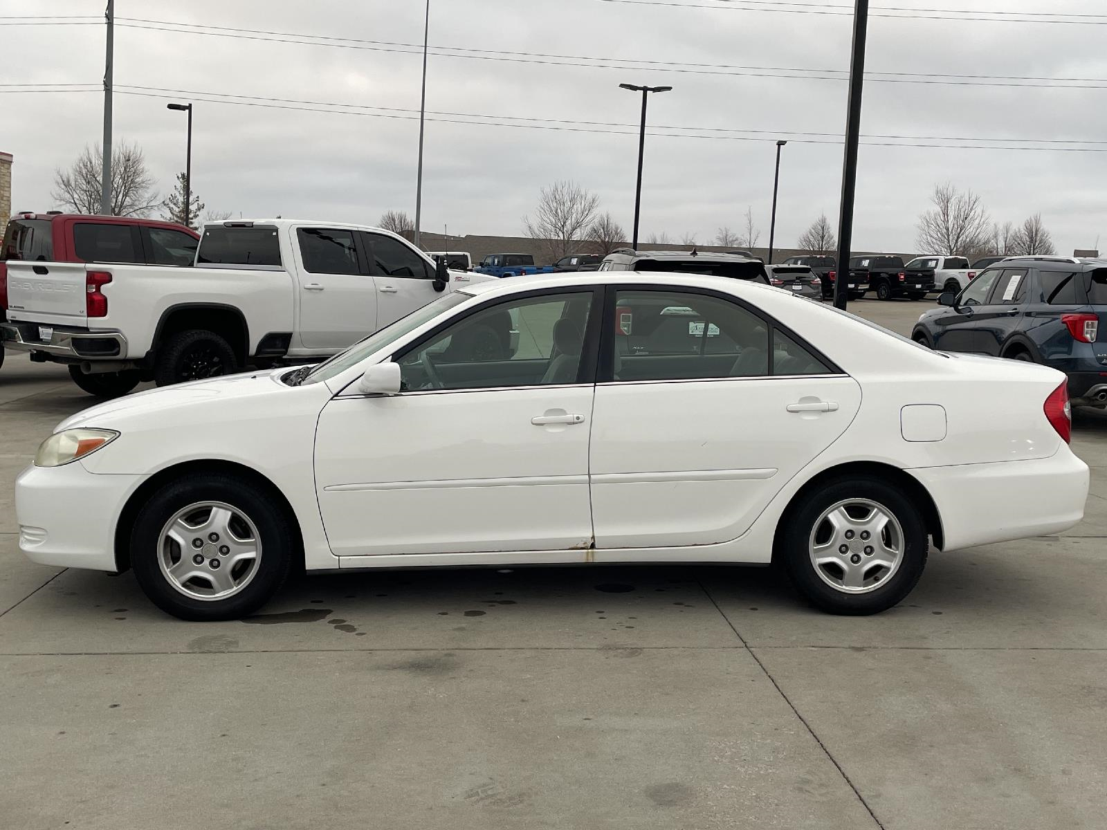 Used 2002 Toyota Camry LE Sedan for sale in Lincoln NE