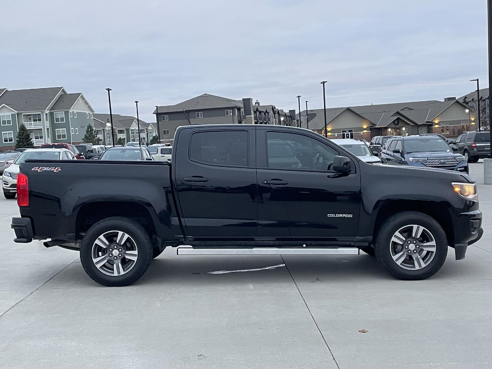 Used 2017 Chevrolet Colorado 4WD WT Crew Cab Truck for sale in Lincoln NE