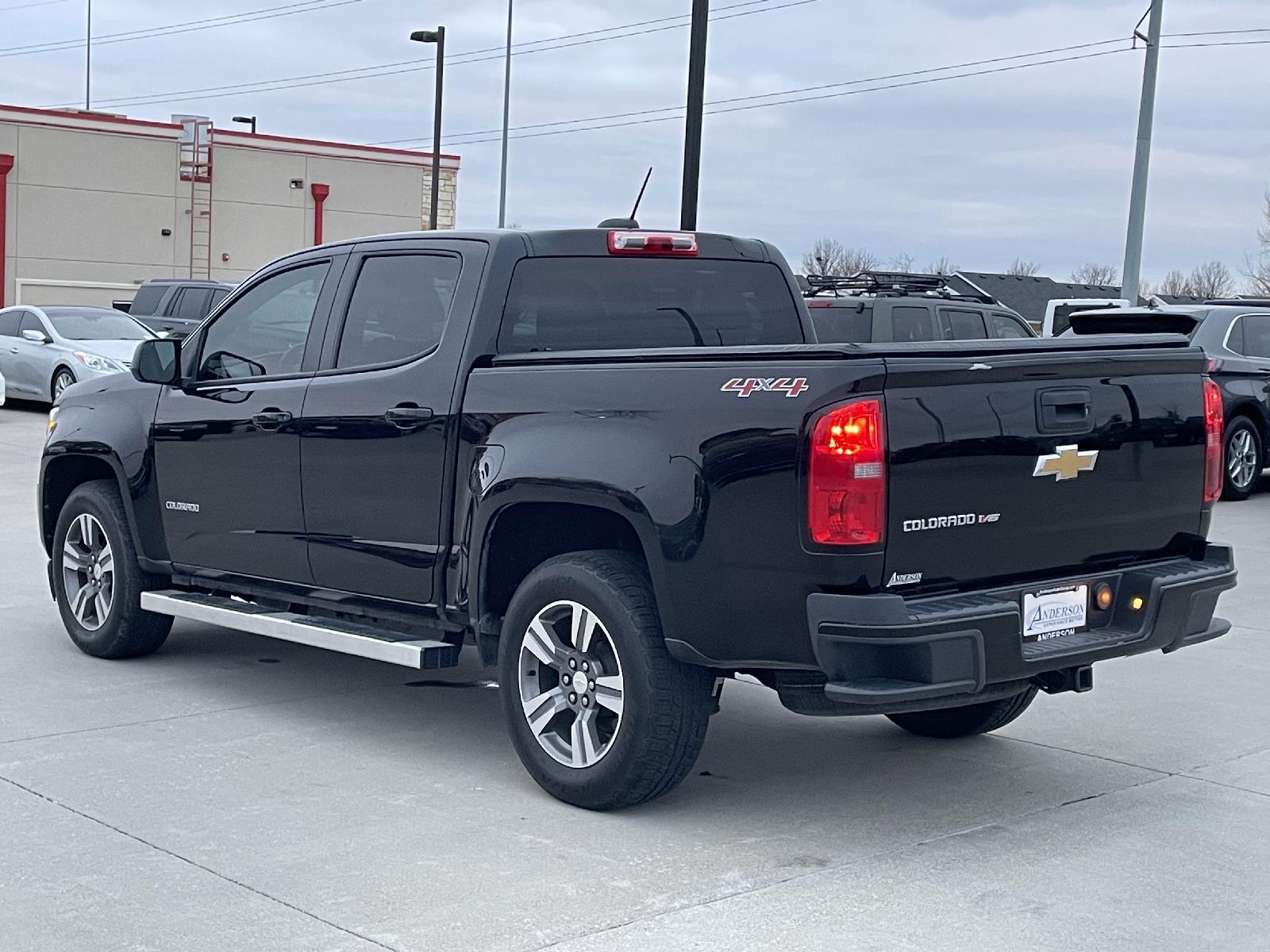 Used 2017 Chevrolet Colorado 4WD WT Crew Cab Truck for sale in Lincoln NE