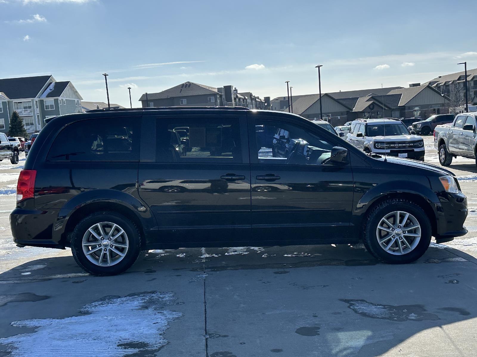 Used 2015 Dodge Grand Caravan SXT Minivans for sale in Lincoln NE