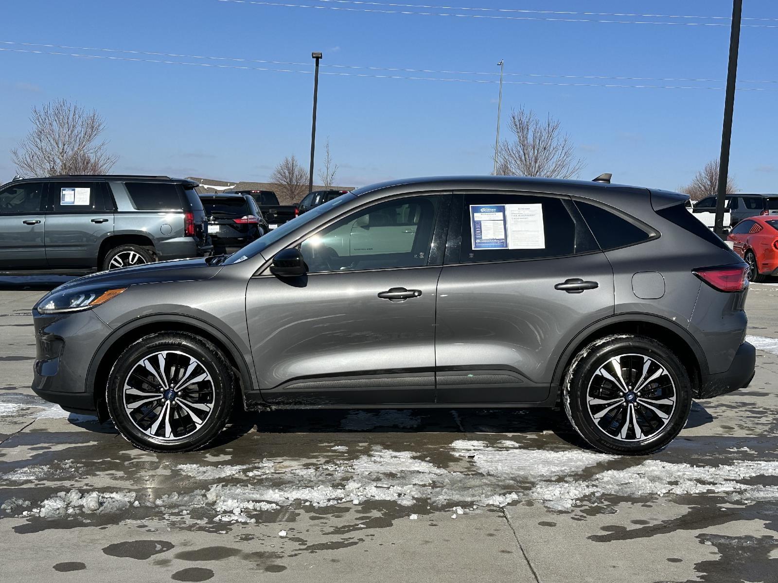 Used 2021 Ford Escape SE SUV for sale in Lincoln NE