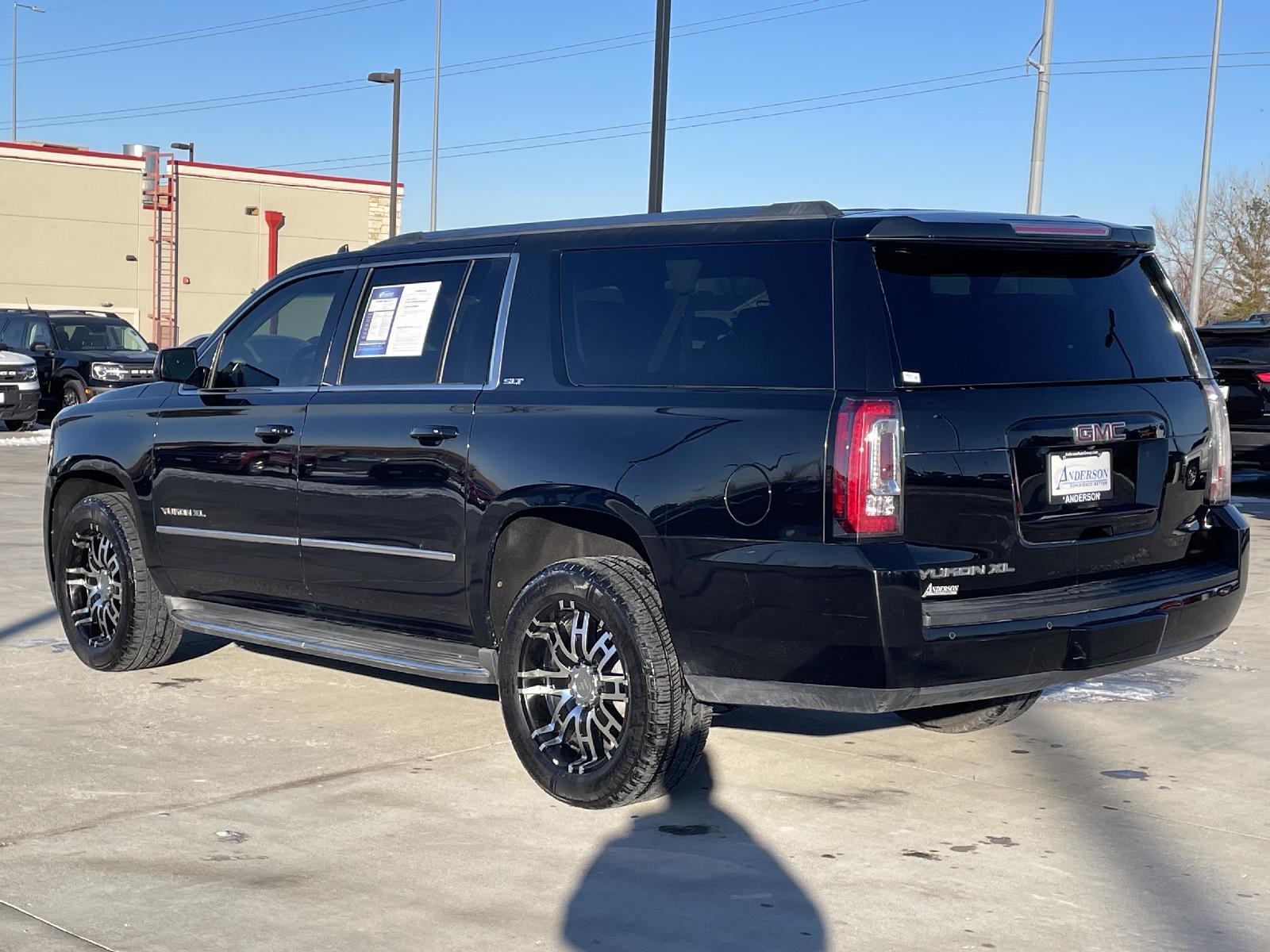 Used 2015 GMC Yukon XL SLT SUV for sale in Lincoln NE