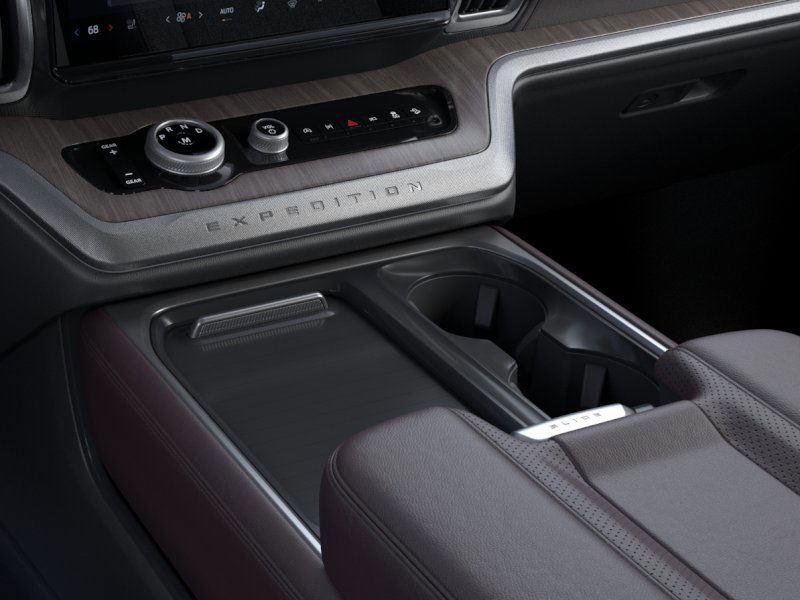 New 2025 Ford Expedition Platinum SUV for sale in Lincoln NE