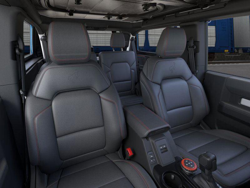 2025 Ford Bronco First Edition photo 10
