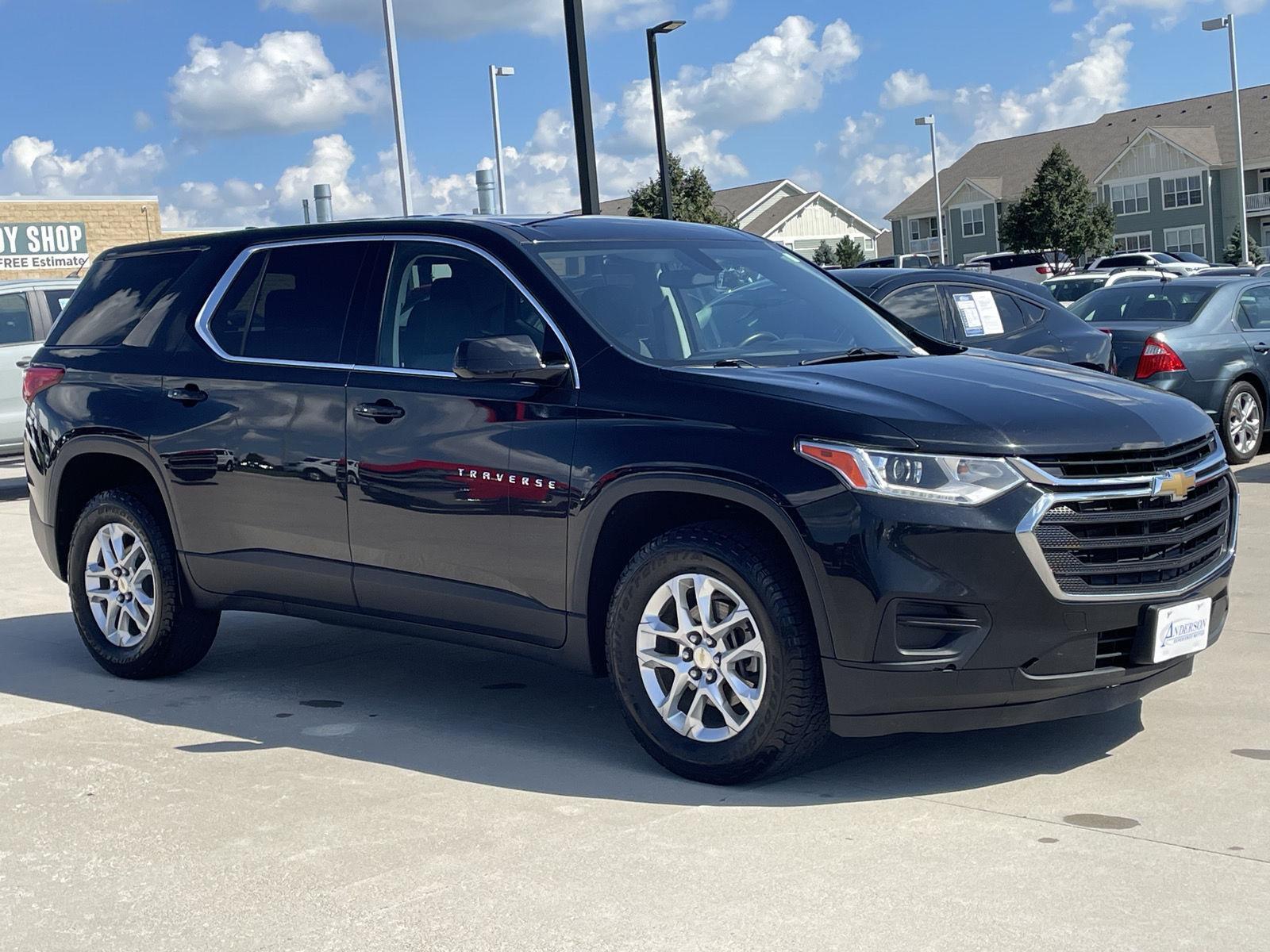 Used 2018 Chevrolet Traverse for sale in Lincoln NE