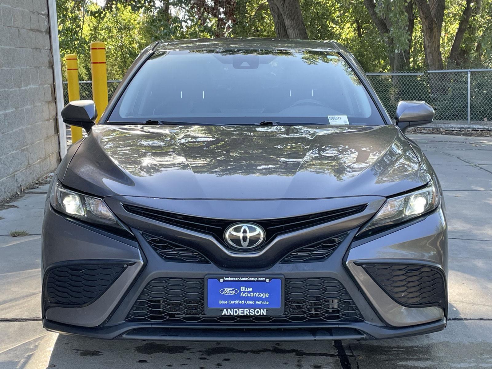 Used 2021 Toyota Camry for sale in Lincoln NE