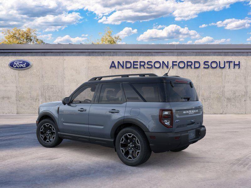 Vehicle photo 4