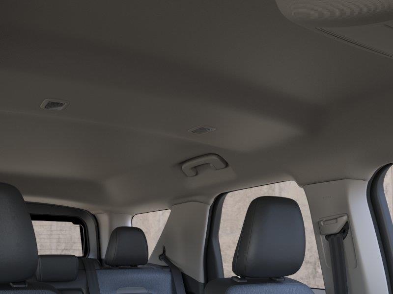 Vehicle photo 22