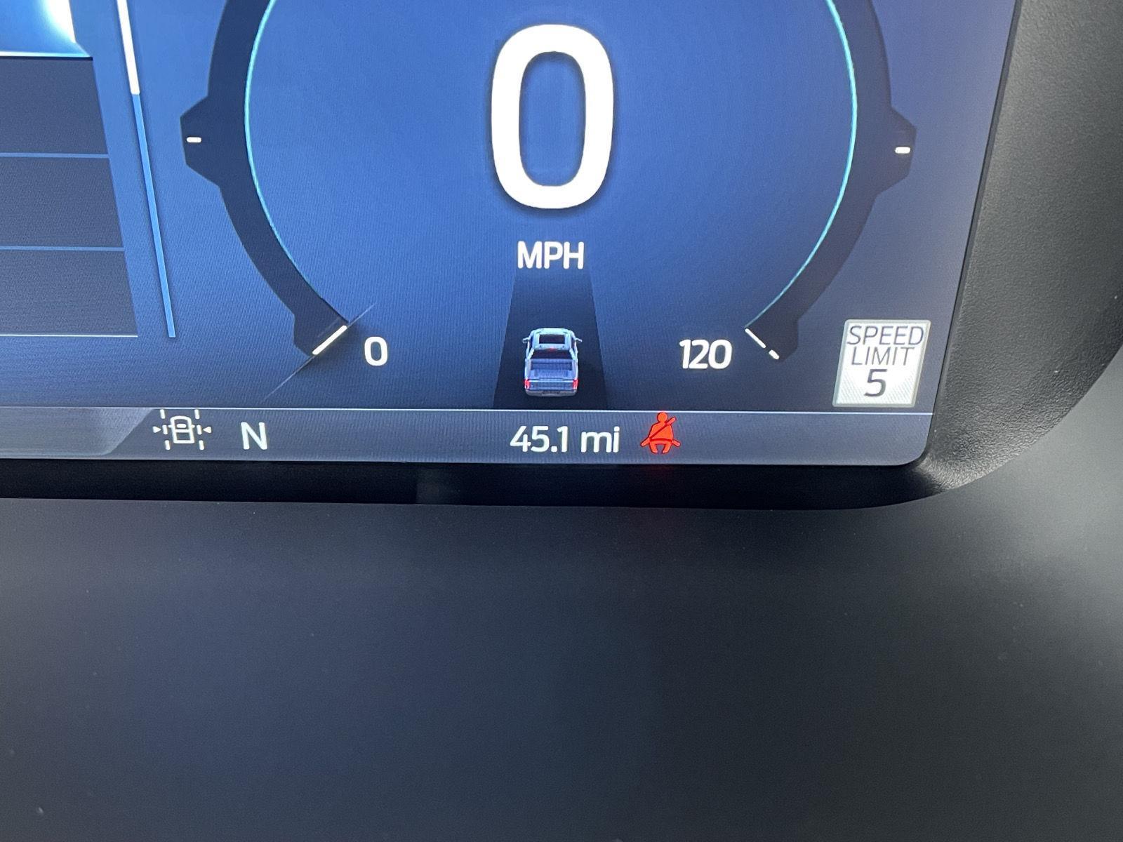 Vehicle photo 3