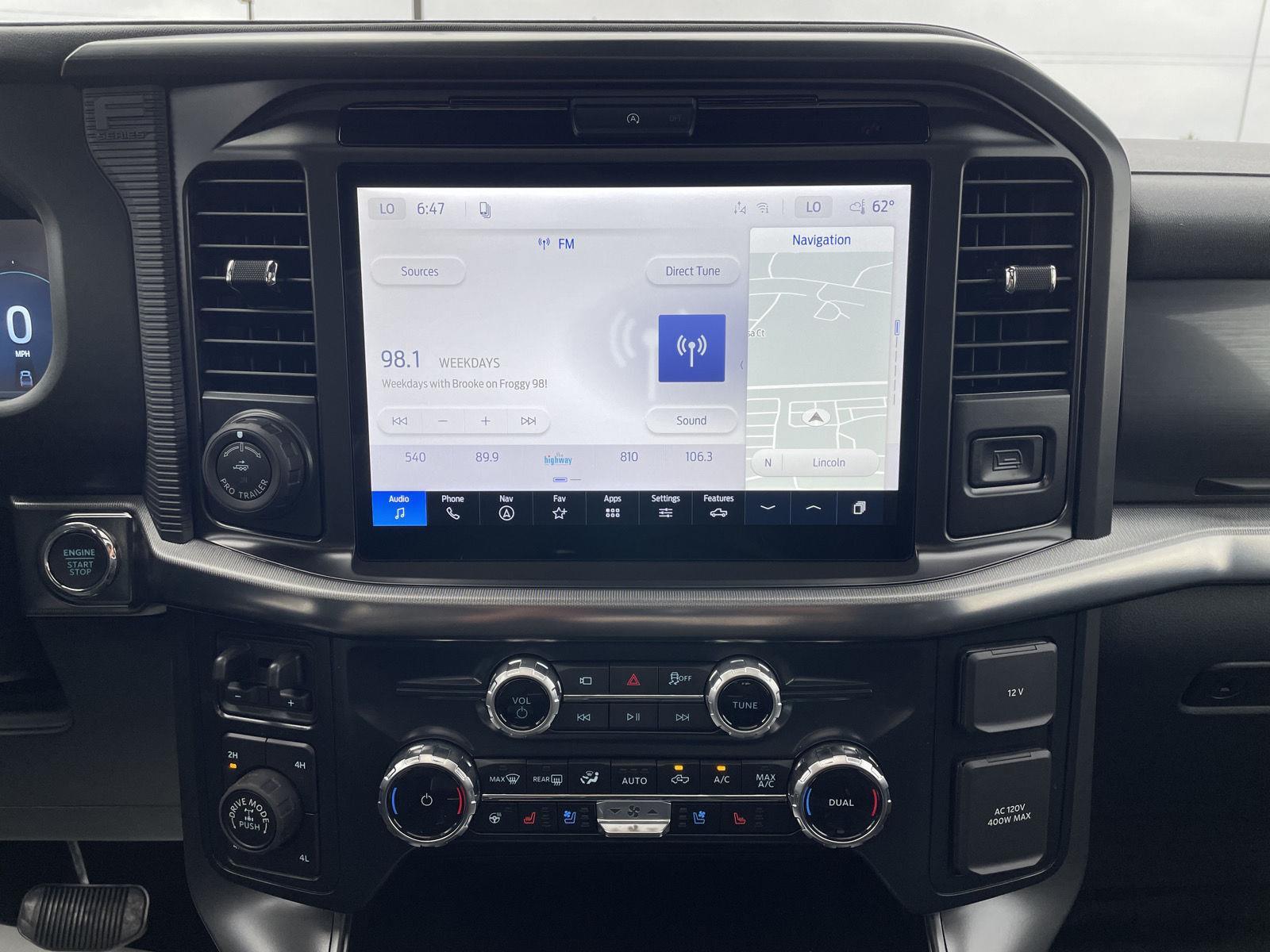 Vehicle photo 22