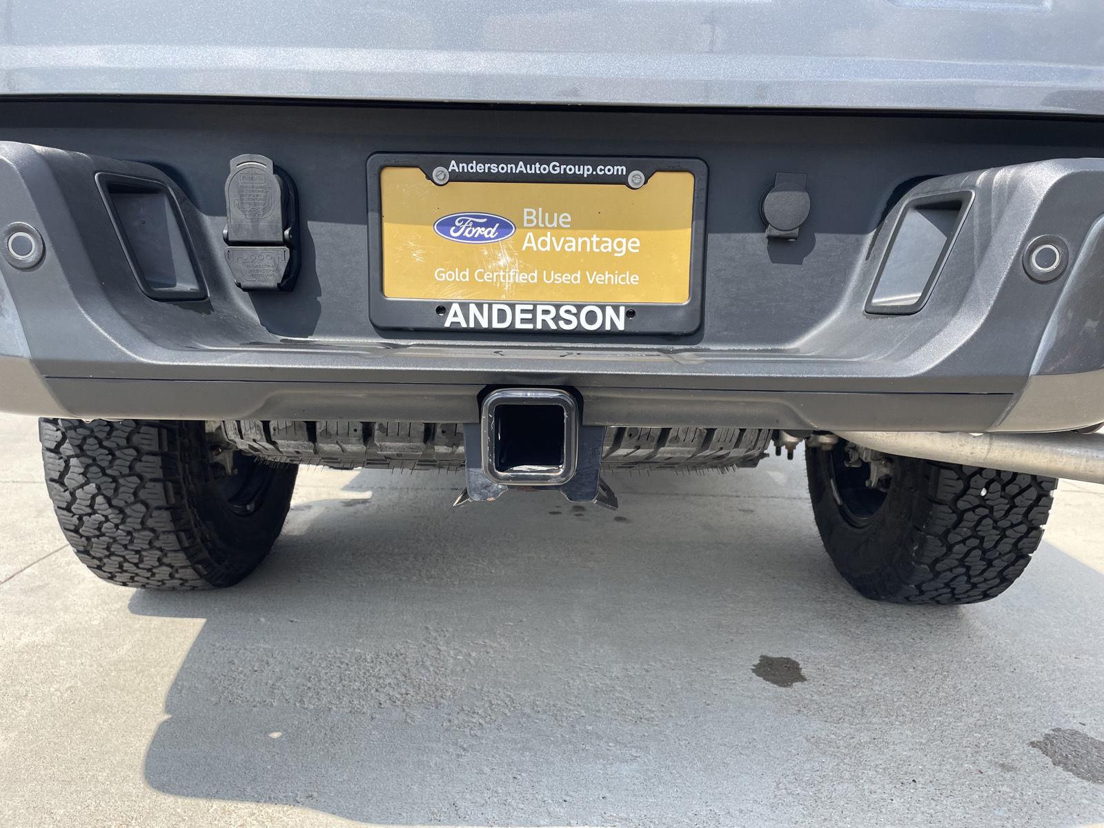 Vehicle photo 33