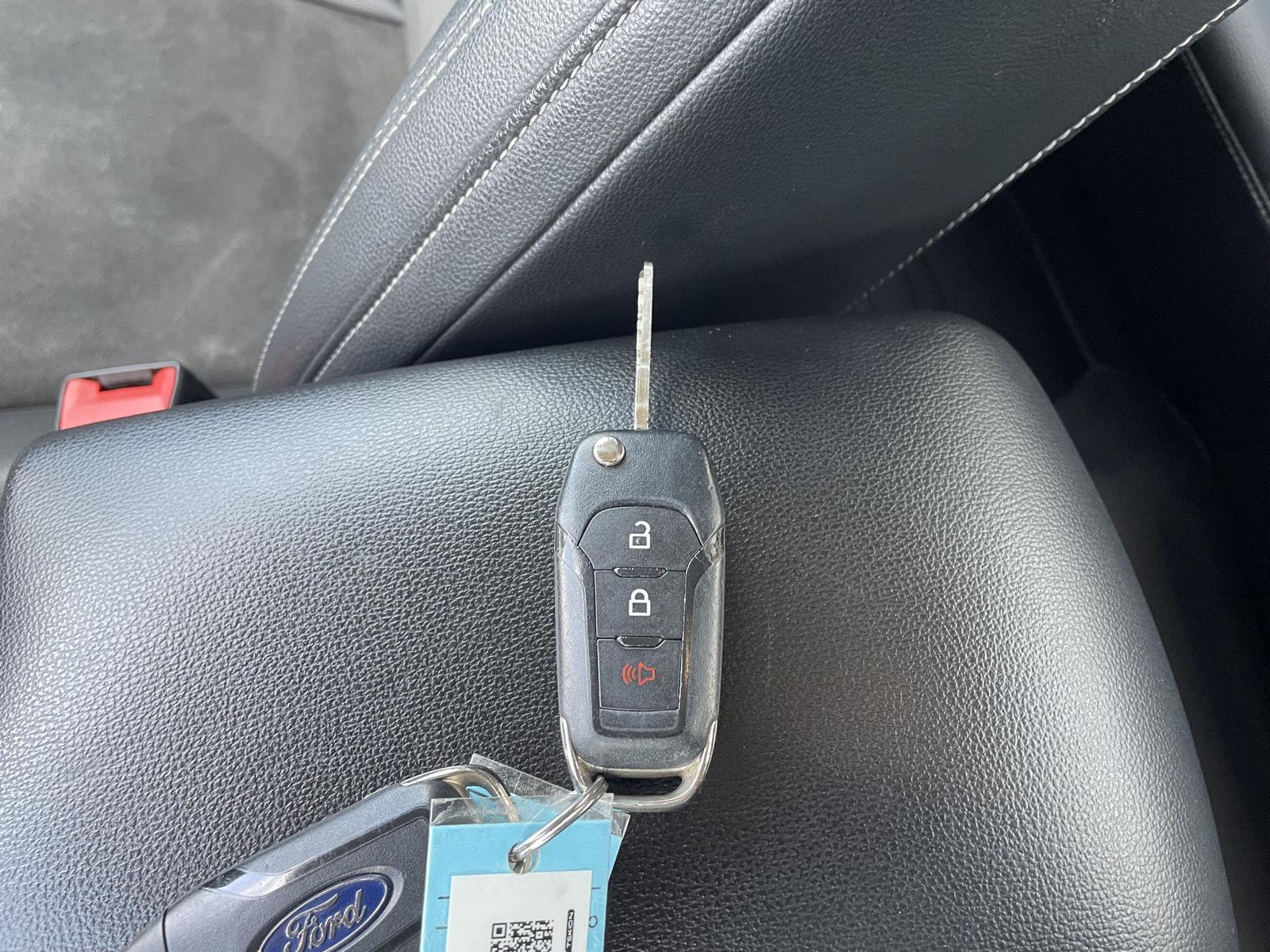 Vehicle photo 36