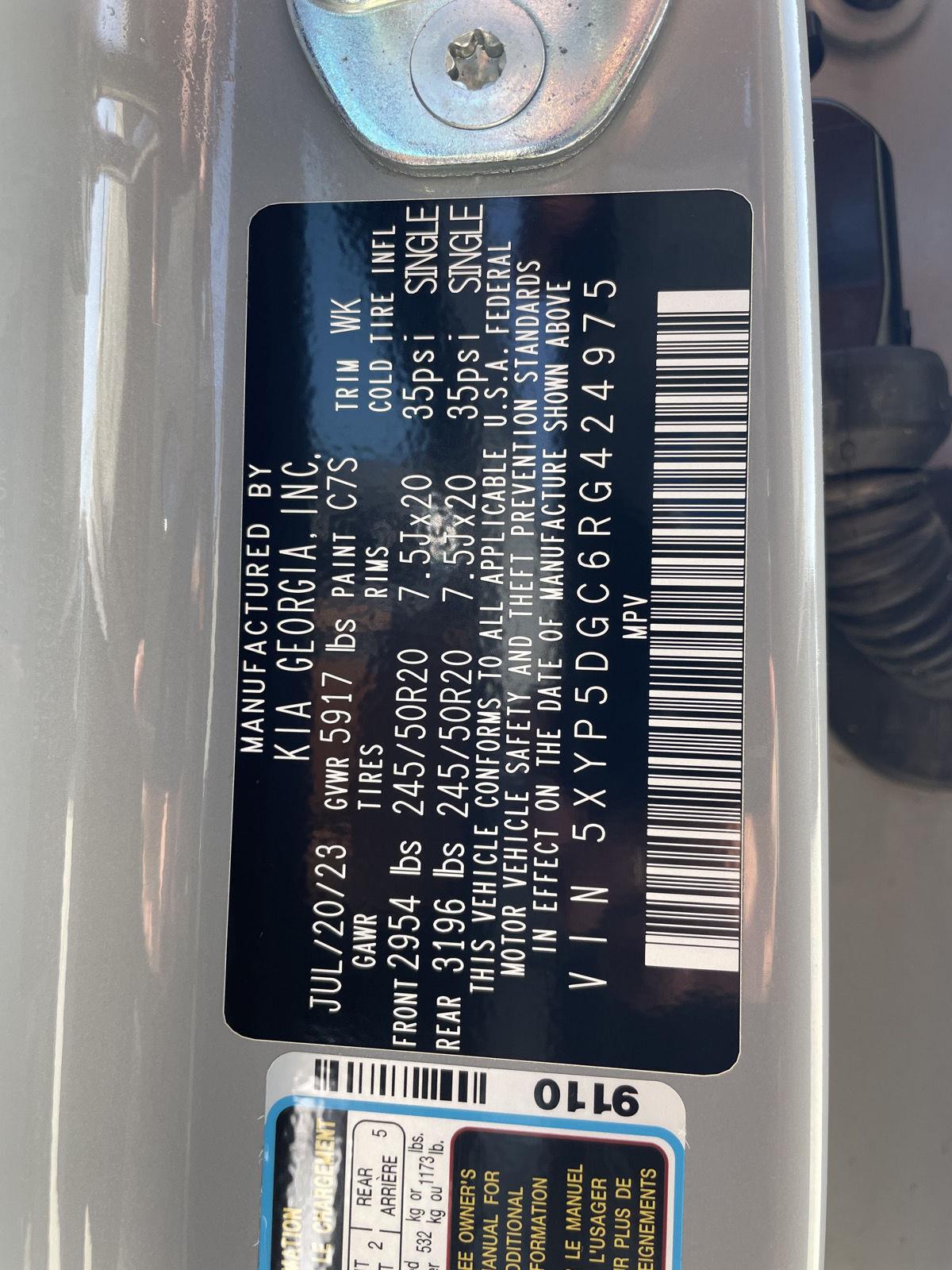 Vehicle photo 38