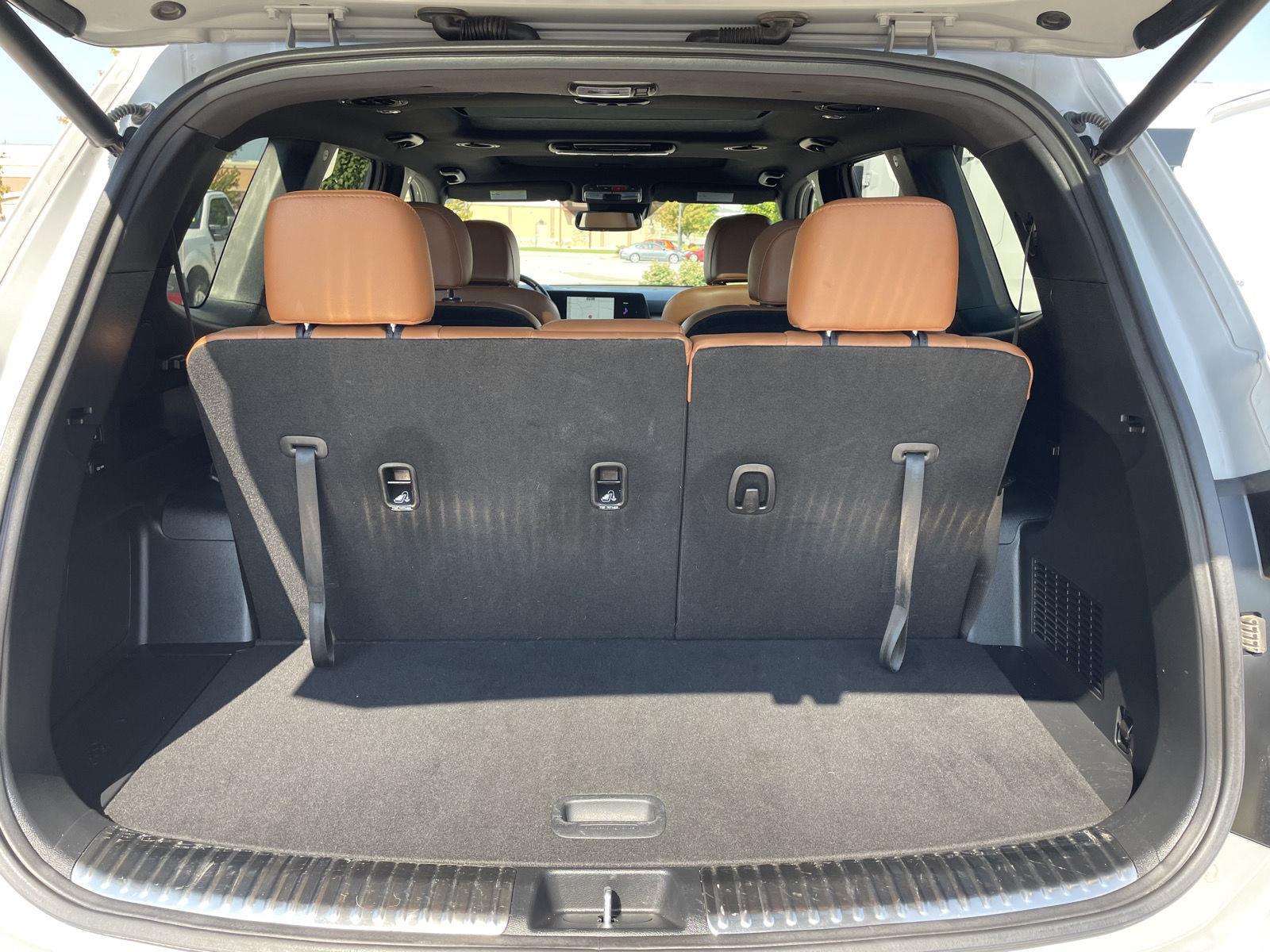 Vehicle photo 41