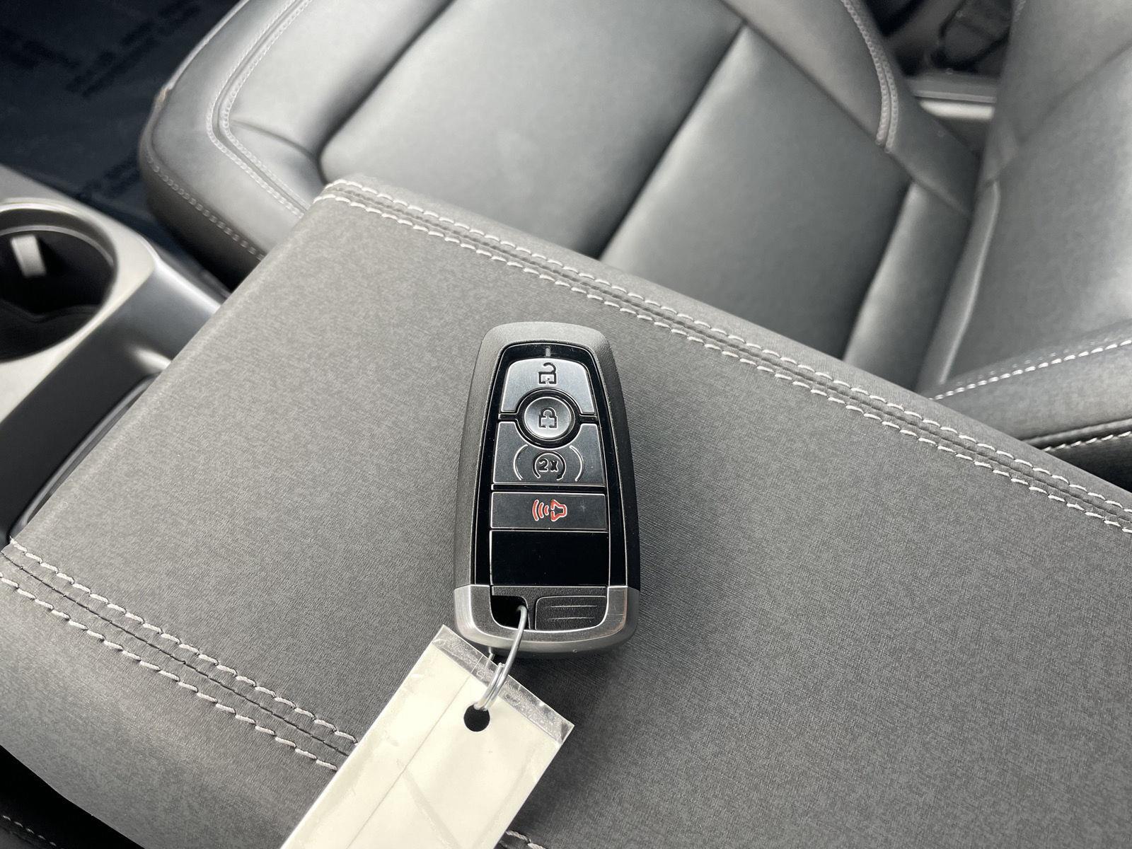 Vehicle photo 36