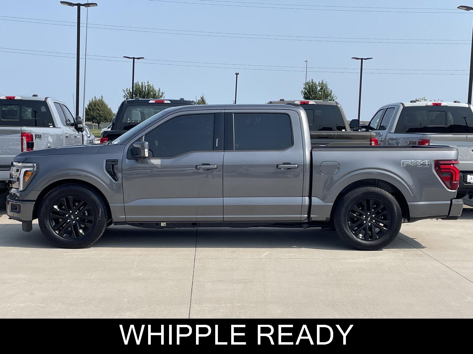 Vehicle photo 2