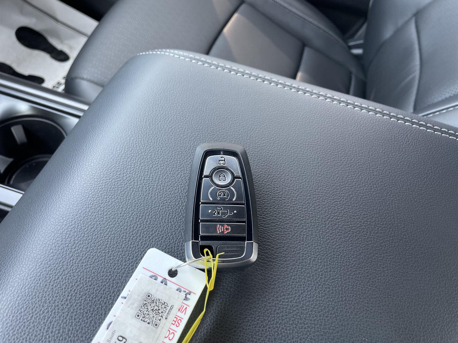 Vehicle photo 42