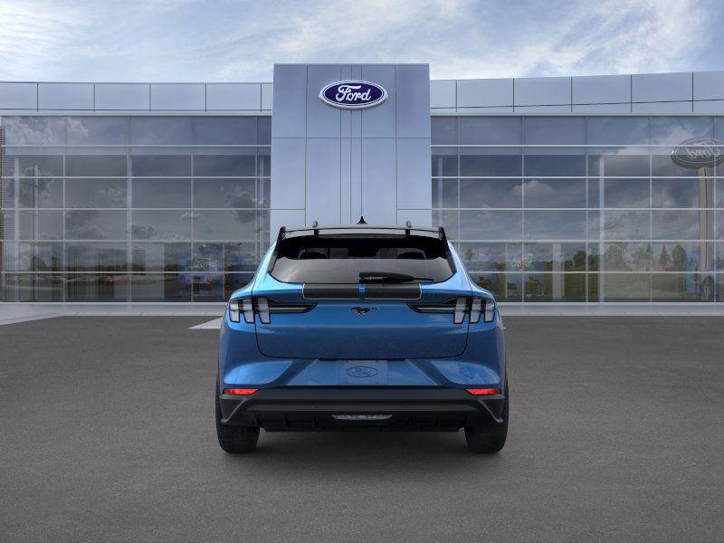 2025 Ford Mustang Mach-E GT photo 4