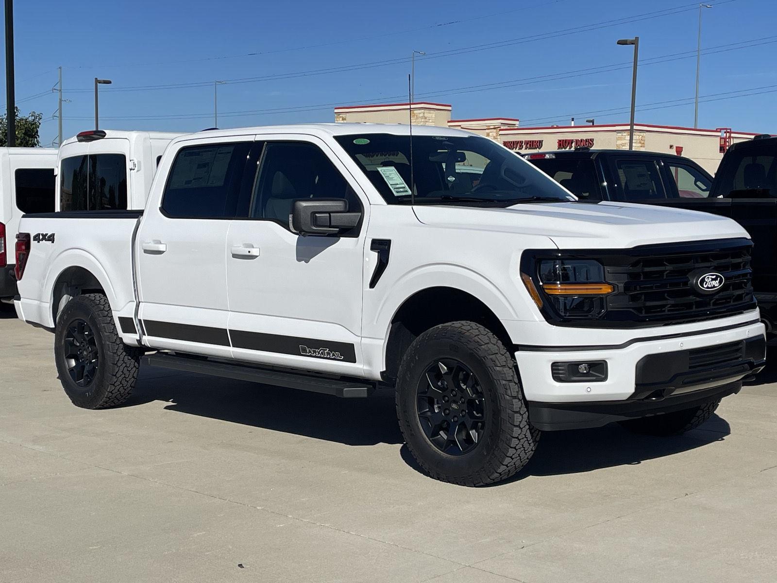 Vehicle photo 5